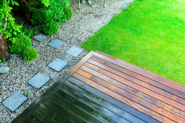 Best Animal Enclosure Cleaning  in South Floral Park, NY